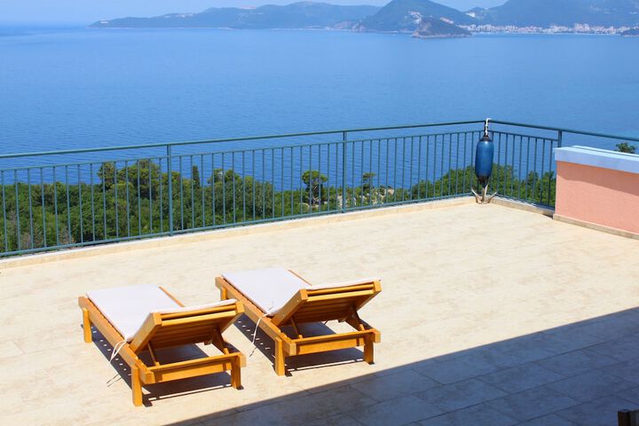 Terrace/Patio 54 of 100