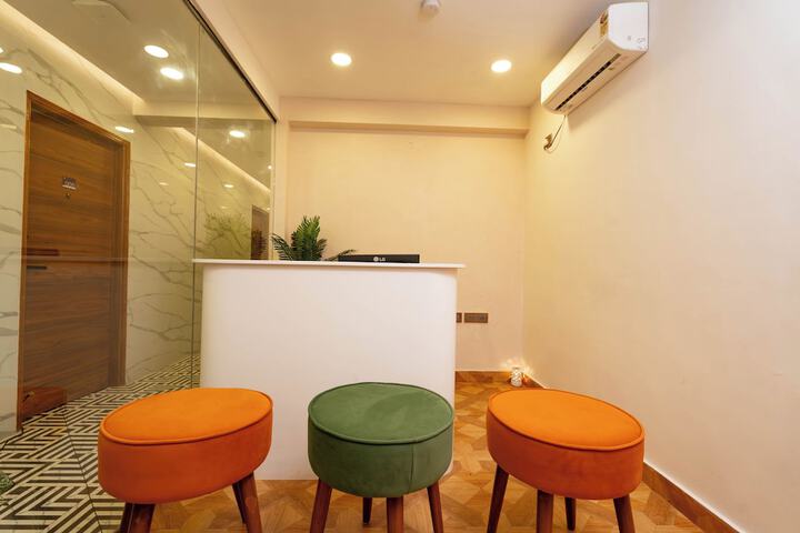 Hotel Interior 9 of 33