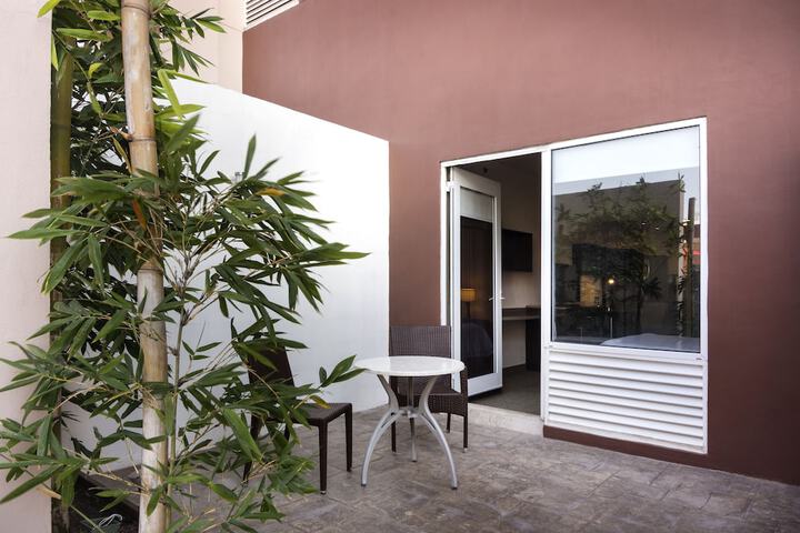 Terrace/Patio 30 of 55