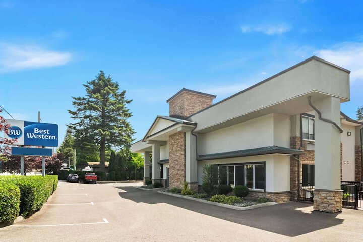 Exterior Photo