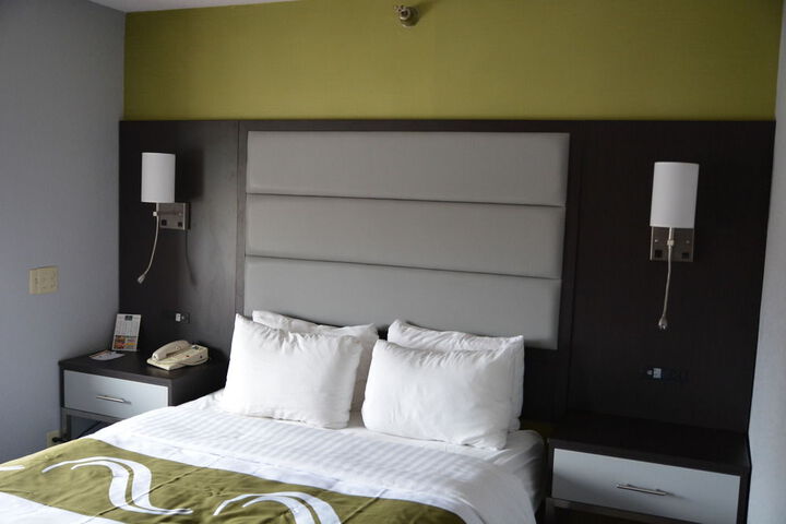 Room 17 of 50