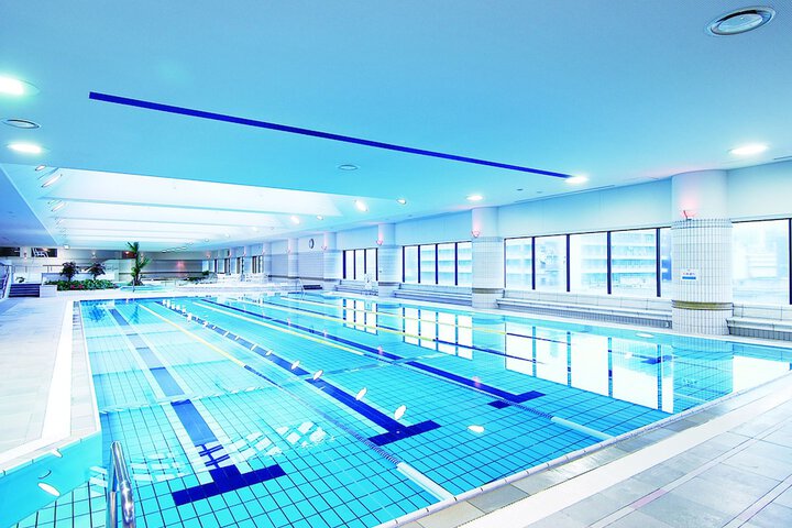 Pools & Facilities