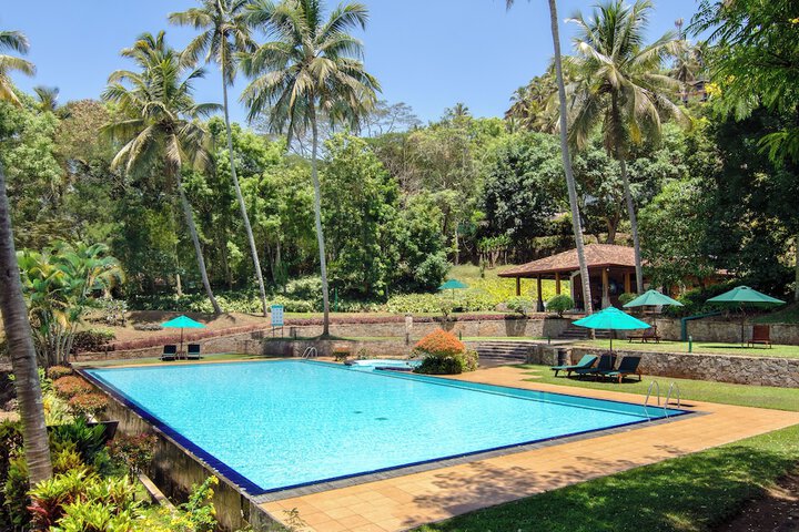 Pool 25 of 57