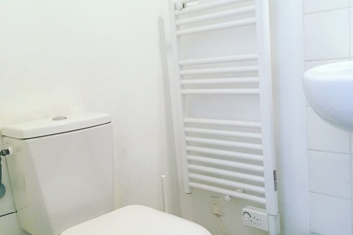 Clean Restrooms