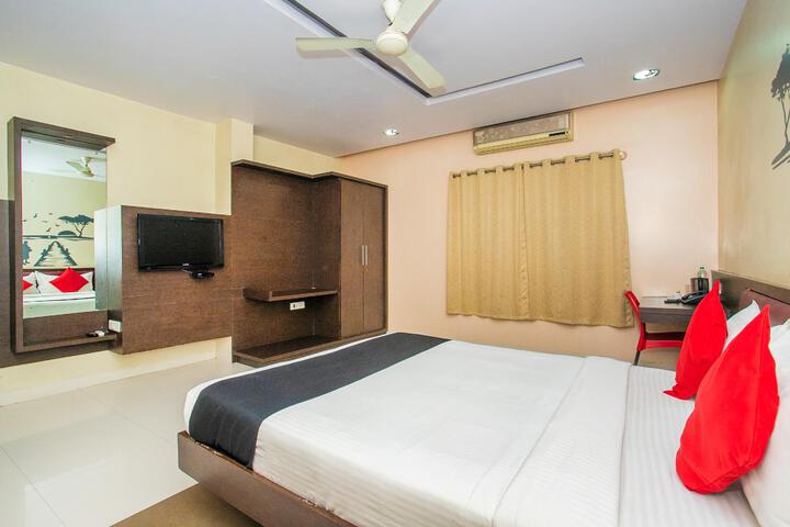 Room 5 of 5
