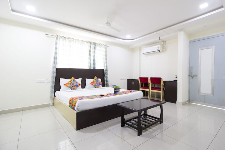 Room 4 of 21