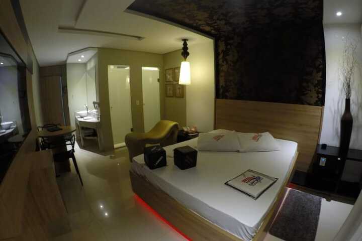 Room 22 of 61