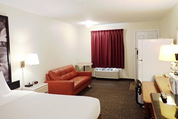 Room 13 of 29