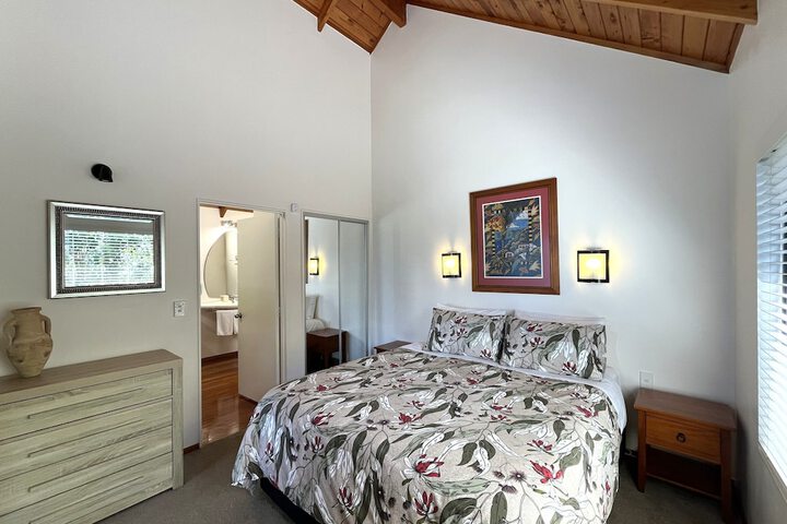 Room 8 of 40