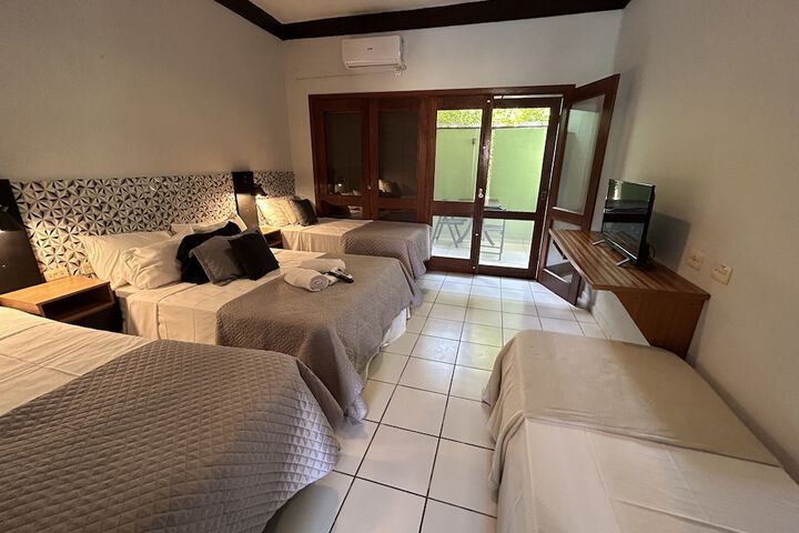 Room 12 of 43
