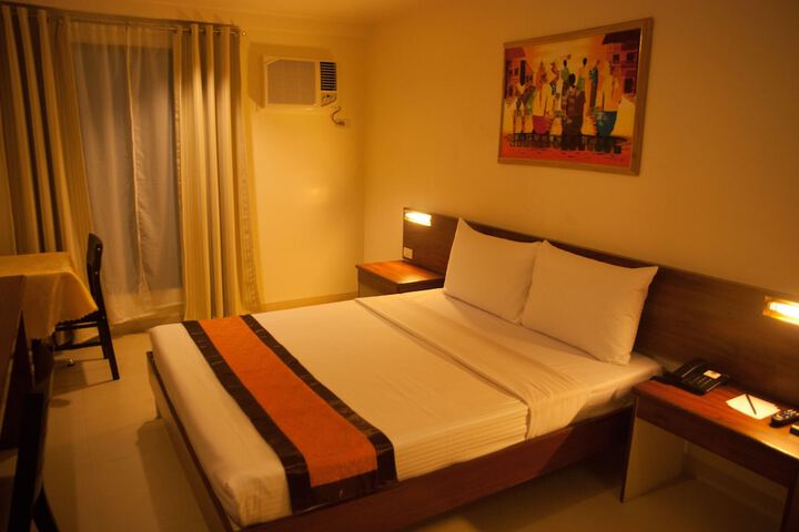 Room 7 of 29