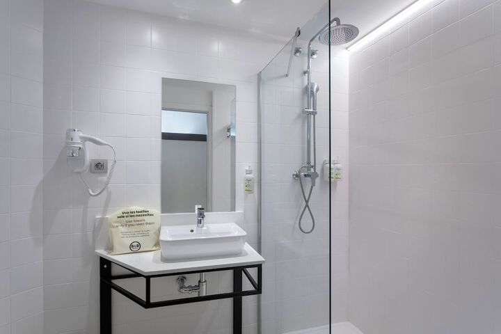 Bathroom Interior Photo