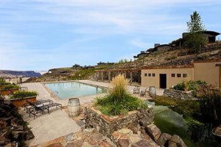 Pool 39 of 46