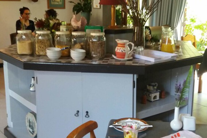 Breakfast/Coffee Service 60 of 98