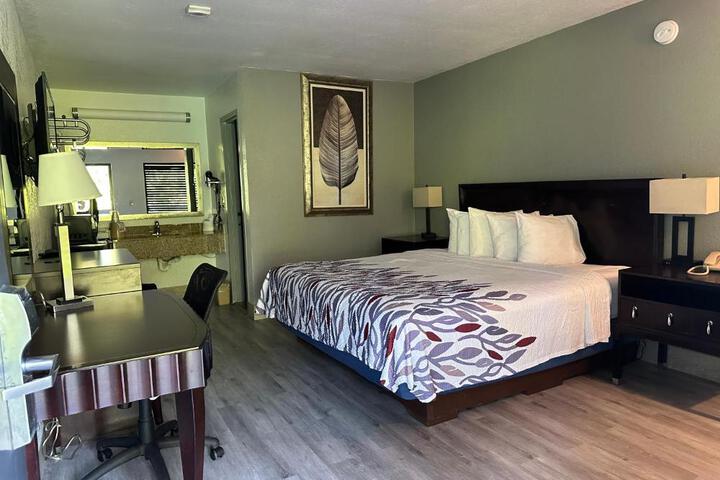 Superior Double Room 2 Queen Beds River View (1 of 2)