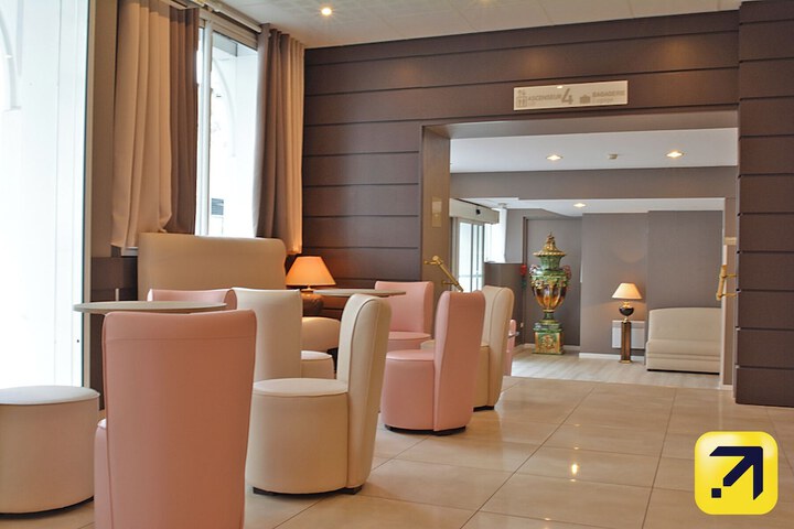 Hotel Interior 10 of 81