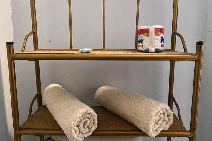 Room 3 of 19