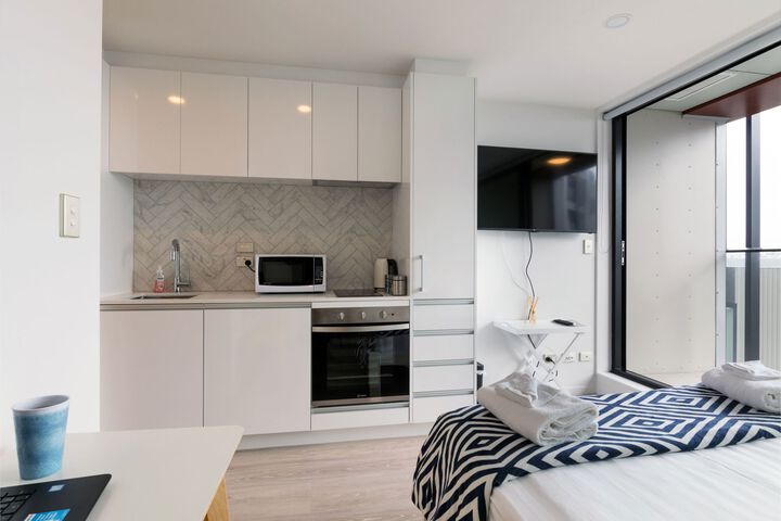 General 11 of 17