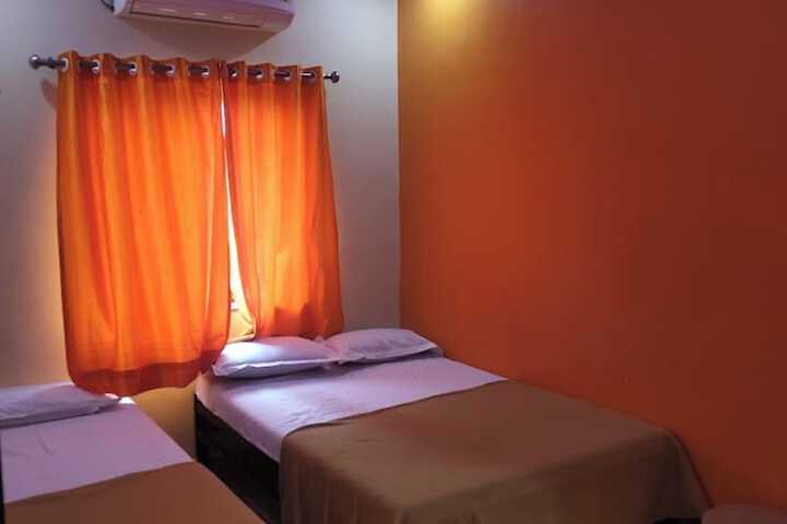 Room 16 of 21