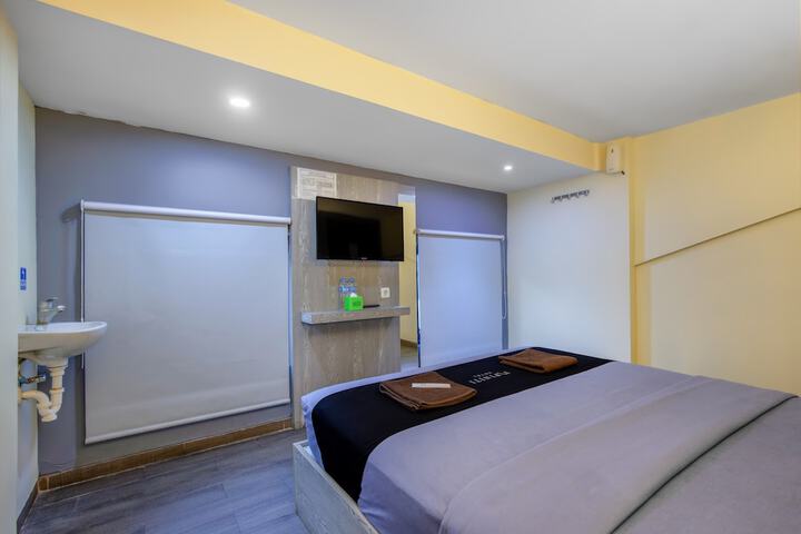 Room 22 of 36