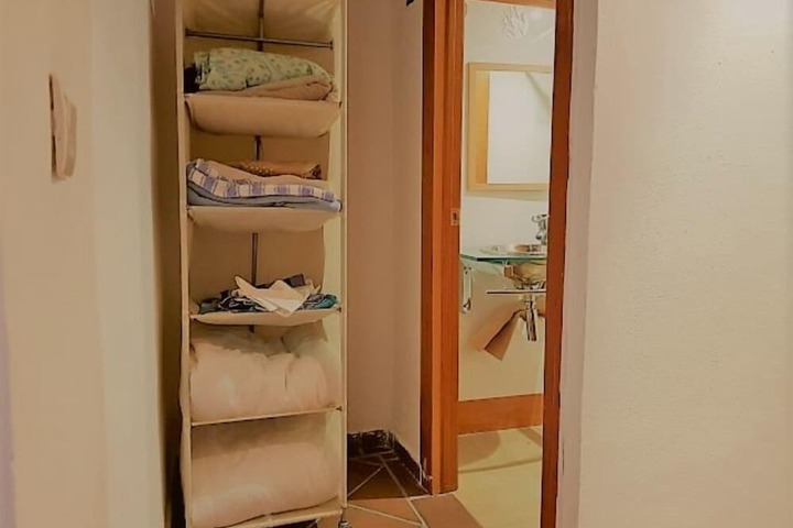 Room 21 of 349