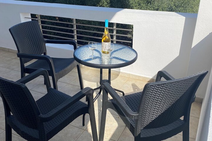 Terrace/Patio 76 of 77