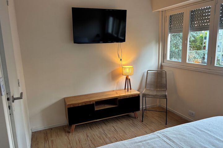 Room 7 of 24
