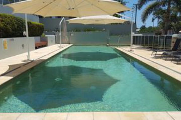 Pool 15 of 22