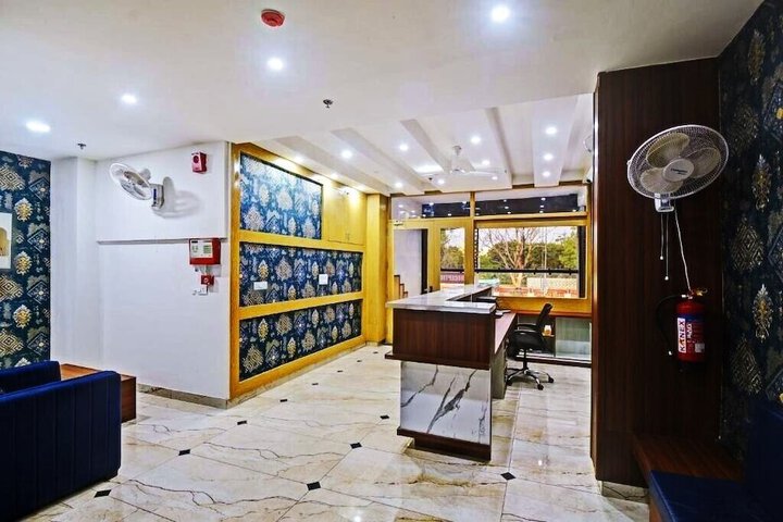 Hotel Interior 6 of 24