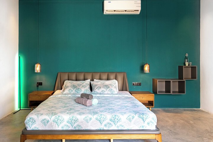 Room 3 of 24
