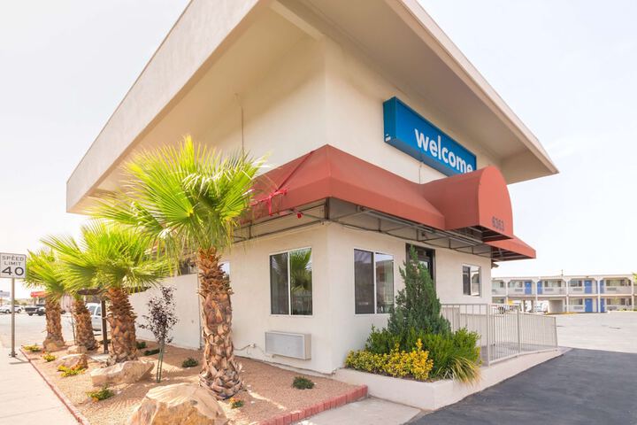 Motel 6 El Paso TX - Airport - Fort Bliss in El Paso, TX