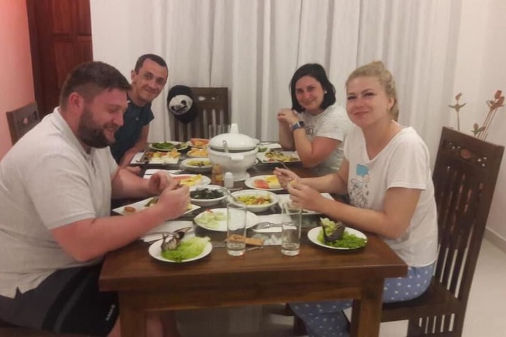 Dining 44 of 55