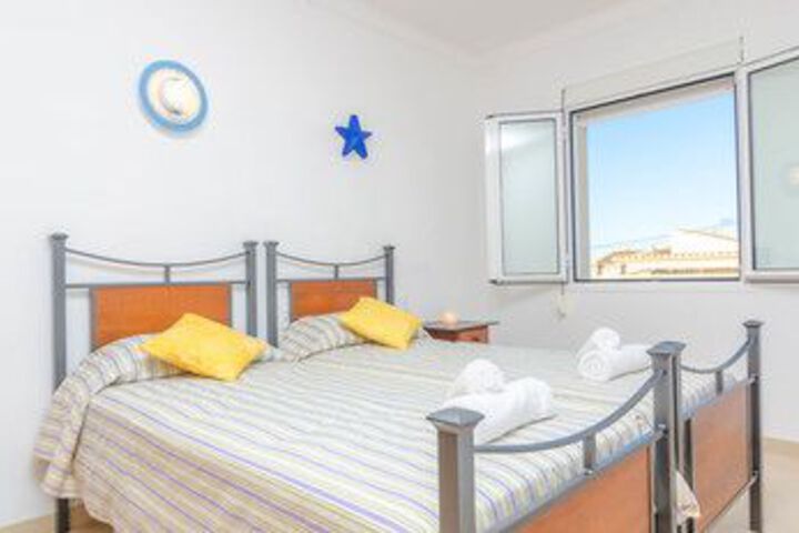 Room 8 of 29