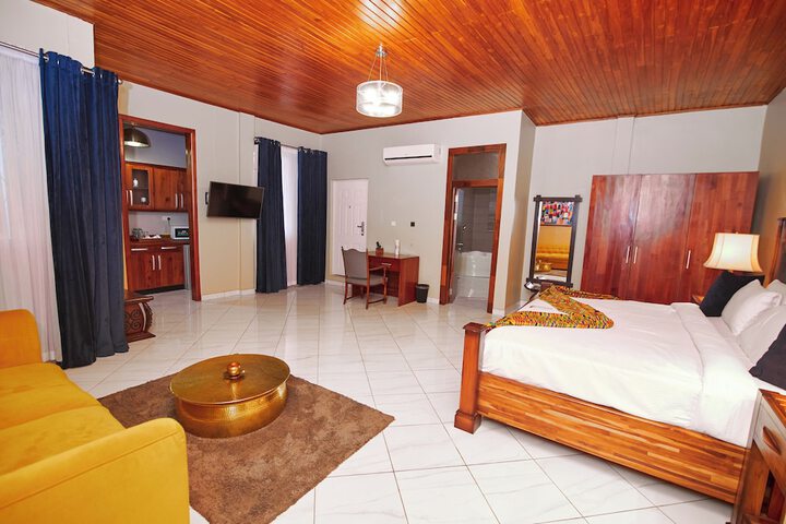 Room 19 of 49