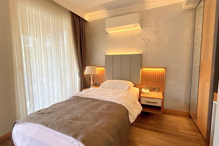 Room 35 of 110