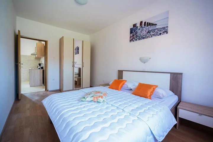 Nice Home in Krnica With Wifi and 2 Bedrooms