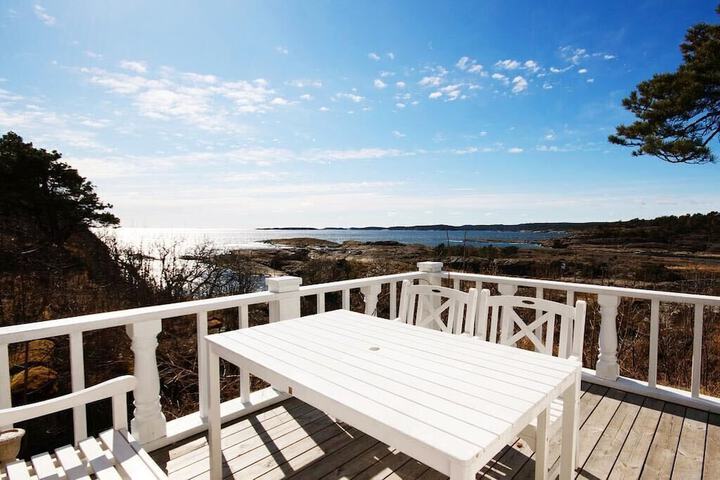Terrace/Patio 64 of 135
