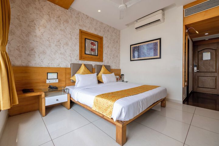 Room 15 of 55