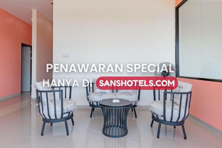 Sans Hotel Berau Square