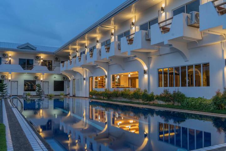 Adela Resort Panglao