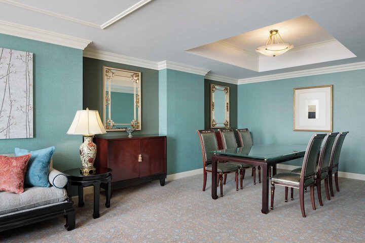 Room 30 of 183