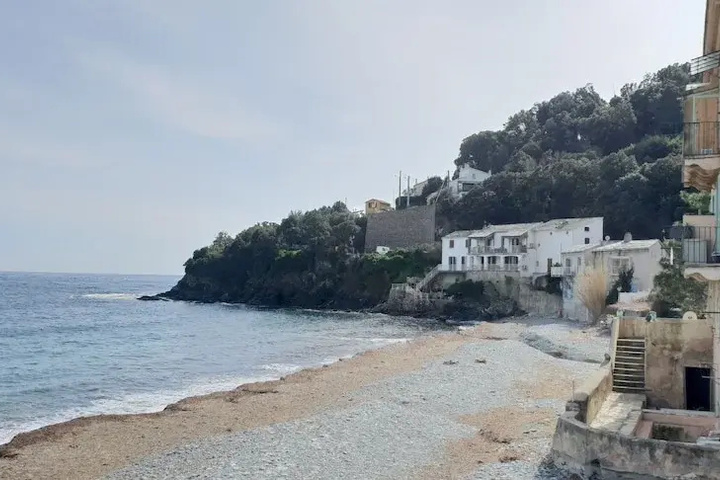 Beach 8 of 11