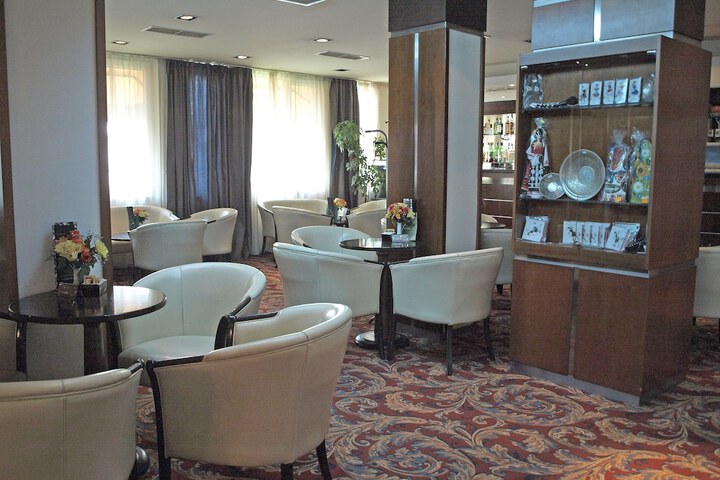 Hotel Interior 5 of 70
