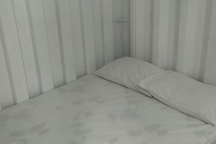 Room 79 of 135
