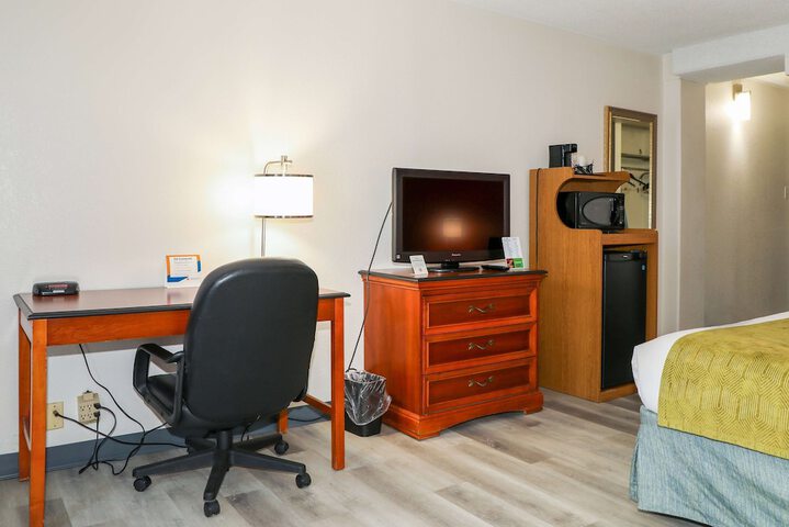 Room 20 of 41