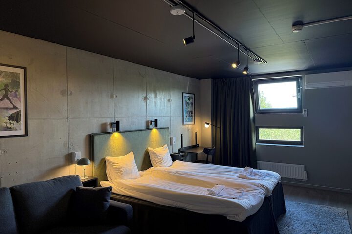 Room 5 of 22