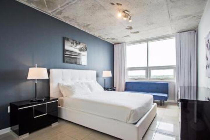 Stylish 2 2 in Midtown in Miami, FL