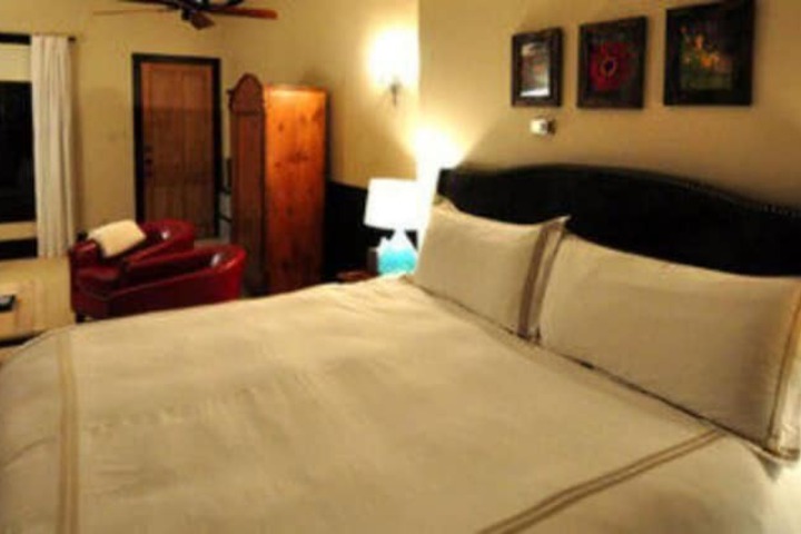 Room 31 of 278
