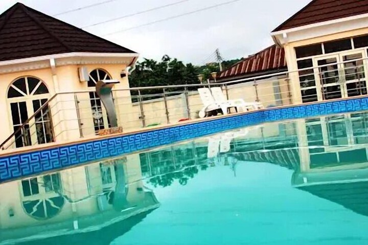 Pool 5 of 45