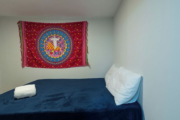 Room 18 of 43